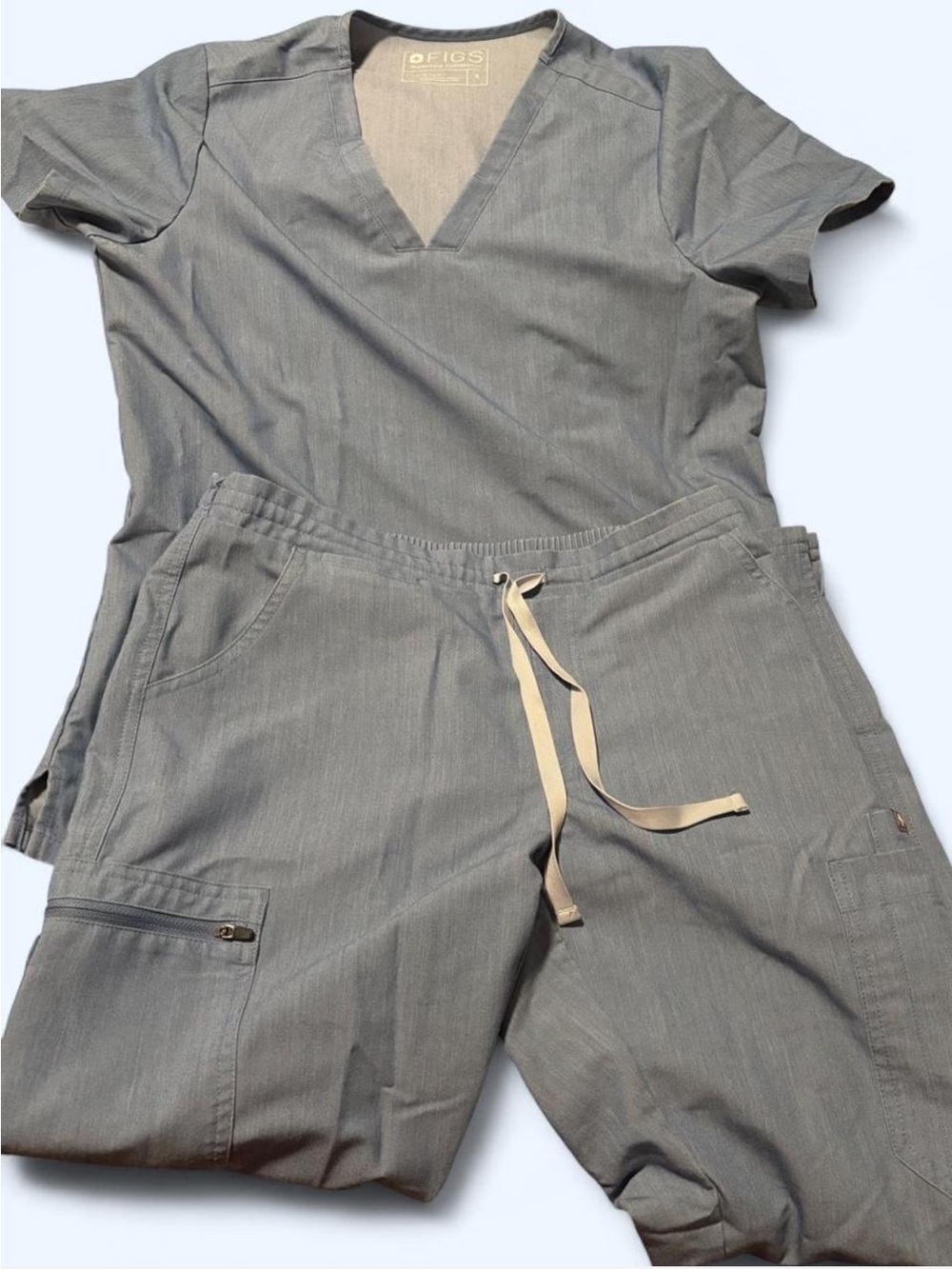 Women’s FIGS Heathered Denim Scrubs Set